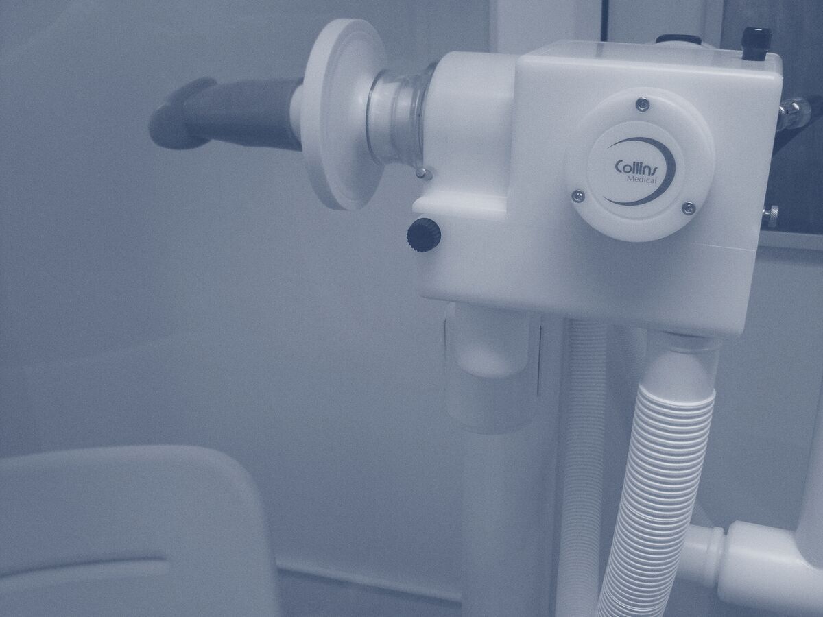 A mouthpiece on lung function testing equipment